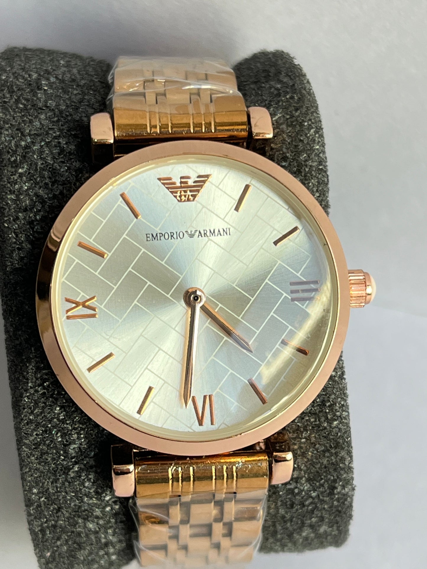 Aurevon Luxury Gold Dial Stainless Steel Watch for Women