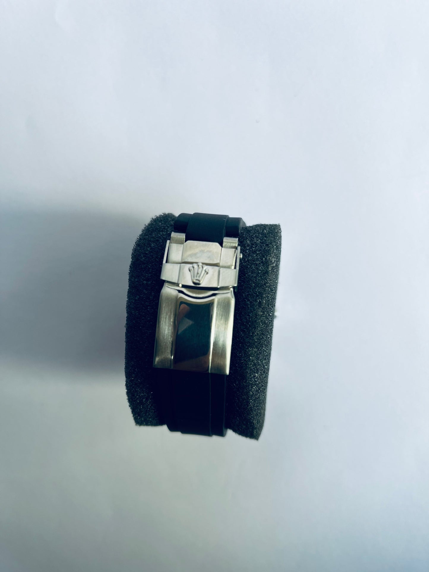 Aurevon Daytona Diamond Bezel Luxury Chronograph Watch with Black Rubber Strap